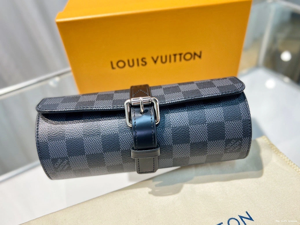 CUSTOM LV CHECKERED CASE WATCH 0822